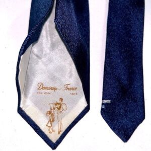 1980’s Skinny Tie Blue With Light Blue And White Bars Dominique France New York